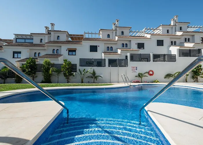 Campanario Townhouse By Interhome * אסטפונה